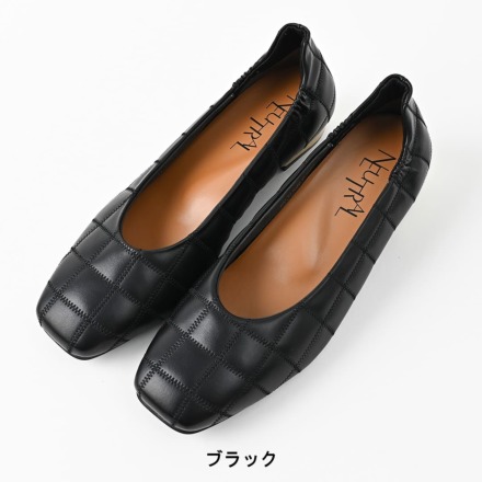 なね様　Offen　フラットパンプス シューズ ネイビー 22.5㎝ 25SS新色追加】アシンメトリーVカットフラットパンプス/641316